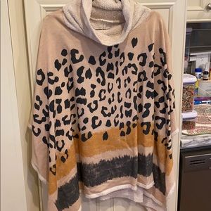 Cheetah/ Leopard print poncho